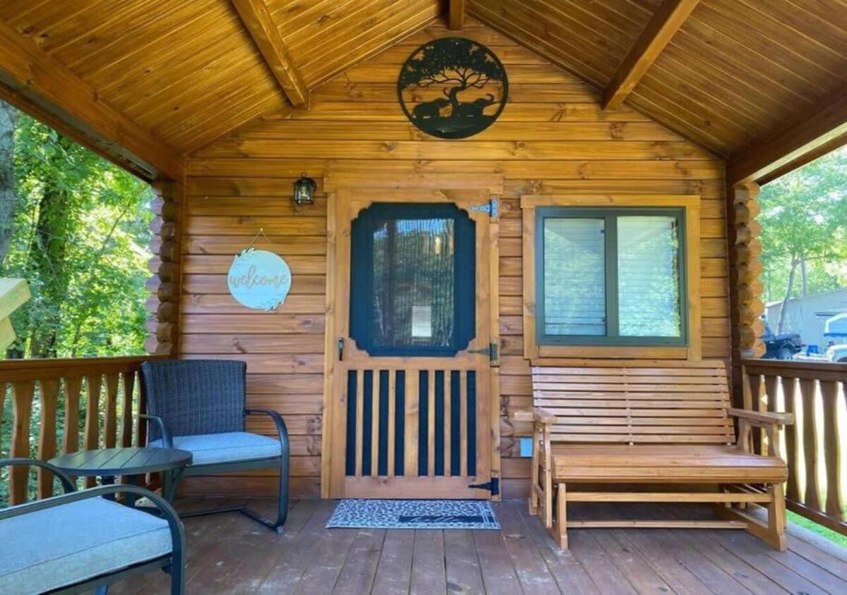 Serene 1Br Cabin Near Nc Z00 With Loft & Waterview Asheboro Luaran gambar